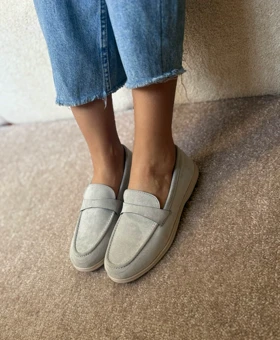 لوفر زنانه مدل لورو