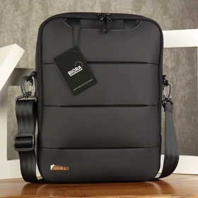 کیف دوشی مردانه بیورا مدل dbb158