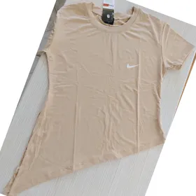 تیشرت زنانه گره‌ای nike فقط L
