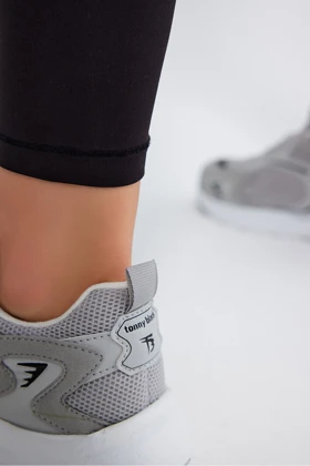 کتانی اورجینال تونی بلک tonny-black