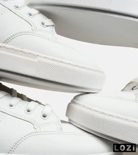 کفش اسنیکرزمردانه سفید زیگزاگی VANS off the wall