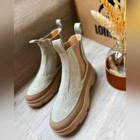 نیم‌بوت برزنتی کاپ‌دار _ 1290