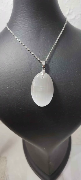 سنگ سلنایت کد 7 (به همراه زنجیر استیل و بند چرمی)