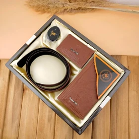 ست چهار تکه کیف پول کمربند و جاکارتی مردانه چرمی massimo dutti 106-4 (عسلی)