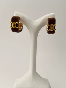 گوشواره CELINE مخملی قهوه ای