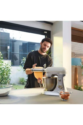 غلتک و برشدهنده ماکارونی KORKMAZ مدل Pro Mix - بژ