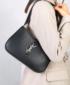 کیف زنانه مجلسی مینیمال وای اس ال 202 AM