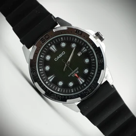 ساعت کاسیو بند مشکی قاب رنگ نقرهای صفحه سبز تیره علیدسا