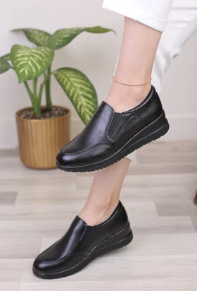 کفش پرسنلی زنانه پاوان