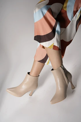 بوت و نیم بوت زنانه ریکان riccon