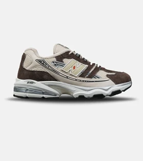 کفش کتانی مردانه و زنانه کرم قهوه ای NEW BALANCE 758 مدل 9028