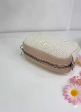 کیف آرایش بابونه