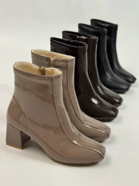 پاشنه دومان 1592