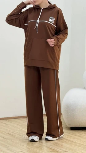 ست هودی وشلوار میومیو