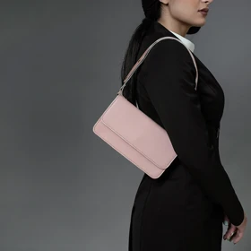 کیف دوشی چرم زنانه