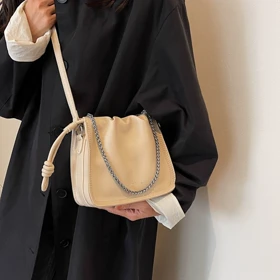 کیف وارداتی
