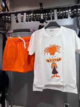 تیشرت و شلوارک دخترانه آدمک