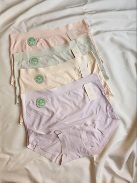 شورت تمام نخ فاق بلند کد: 2002