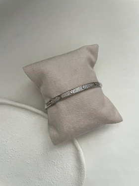 بنگل های نگین‌دار