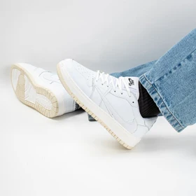 کفش کتانی اسپرت مردانه رنگ سفید مدل نایک NIKE Jordan 1 low