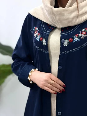 مانتو گلدوزی آیسو ساحل