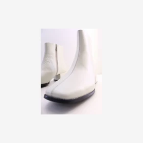 نیم بوت سفید چرم زنانه