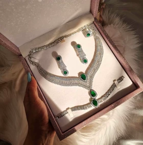 سرویس جواهری لوکس نگین زمرد s33