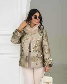 مانتو ژاکارد