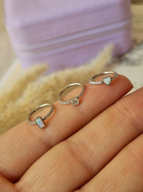 پیرسینگ گوش اوپال تیتانیم