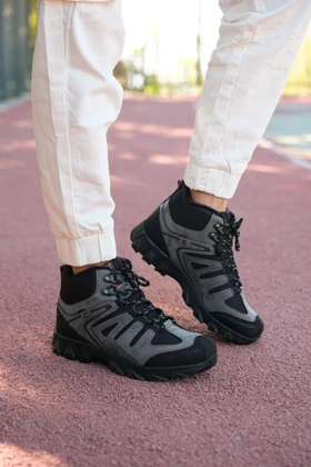 بوت و نیم بوت مردانه ریکن riccon