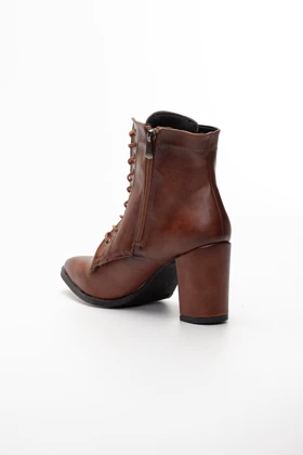 بوت و نیم بوت زنانه lilla lilla