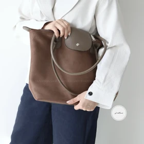 کیف زنانه بزرگ مدل شارلوت جیر (نسکافه ای)