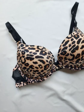 سوتین تک اسفنجی بدون جک RUMU کد: 61321