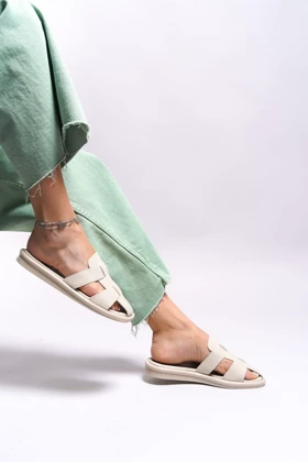 دمپایی زنانه ریکان riccon