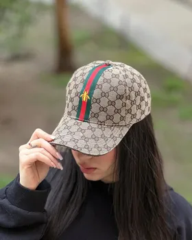 کلاه بیسبالی گوچی زنبور