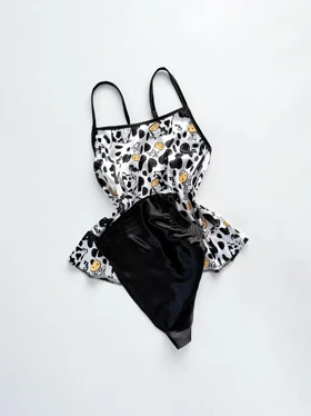 ست لباس خواب تاپ و شورتک ساتن طرح گاو