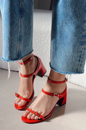 کفش پاشنهبلند کلاسیک زنانه polka-store polka-store