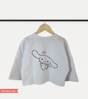 ست کراپ سفید و شلوارک طرح کرومی