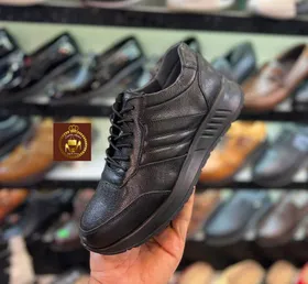 کفش کتانی چرم و طبی مردانه