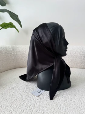 مینی اسکارف ساتن