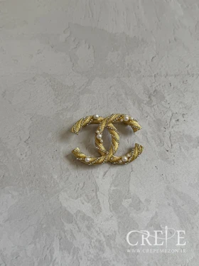 گل سینه شنل