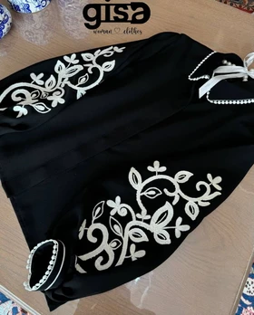 شومیز گلدوزی