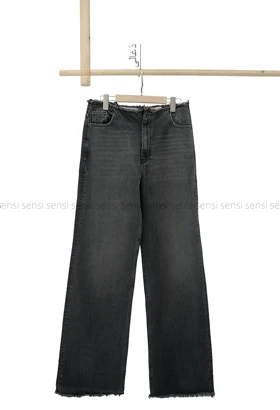 شلوار جین wide legلبه ریش