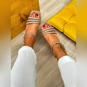 پاشنه پفکی _