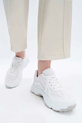 کتانی زنانه yaya-by-hotic yaya-by-hotic