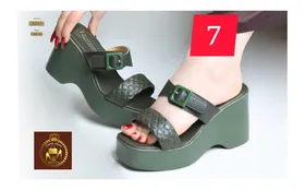 صندل و روفرشی لژدار تمام طبی زنانه 624-1