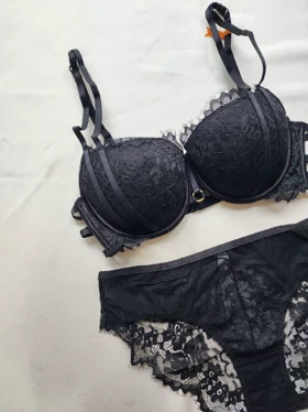 ست سوتین و شورت جکدار فنردار برند AngGee کد: 5307