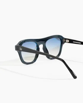 عینک آفتابی مدل Flat top light blue برند لیلاژ Lilage
