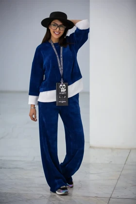 شلوار تمام کش بیسکوییتی B