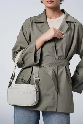 کیف دوشی زنانه دیوید جونز مدل David Jones CM7358